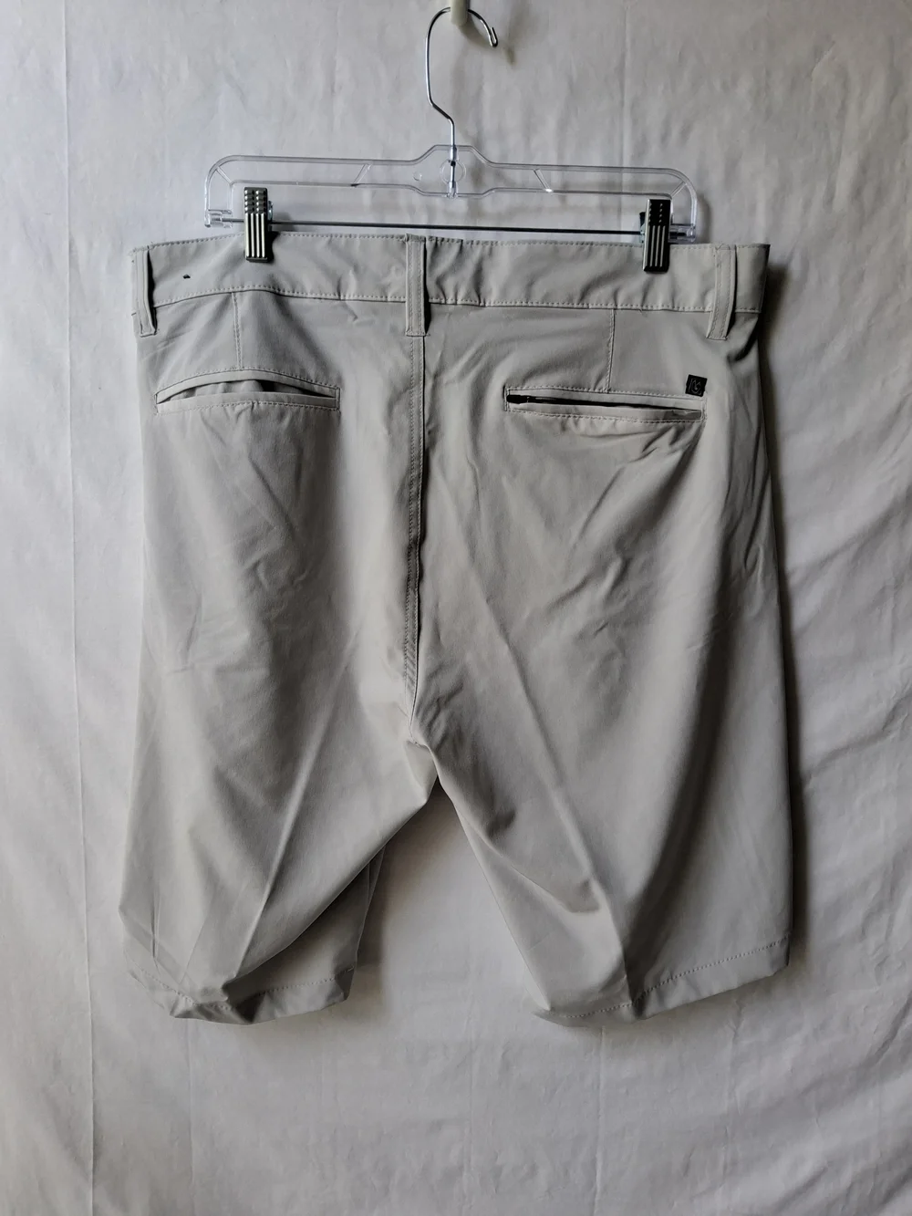 burnside Men's Light Gray Flat-Front Golf‎ Shorts